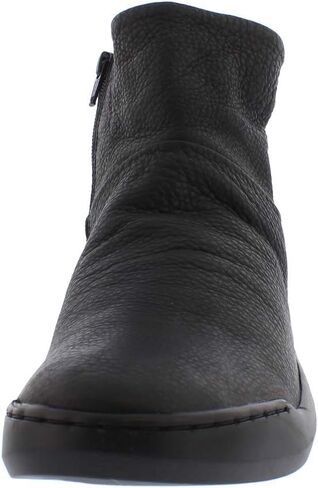 أحذية الكاحل النسائية من Softinos in Kuwait