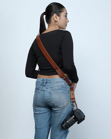 One Single Camera Crossbody Leather Strap Harness For Professional Photographers With Quick Release Gear DSLR/SLR in Saudi Arabia