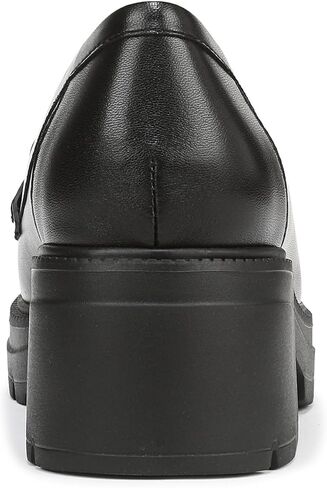 Naturalizer Women's Lumos Loafer in Saudi Arabia