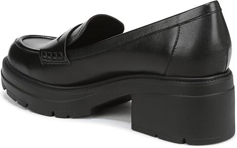 Naturalizer Women's Lumos Loafer in Saudi Arabia