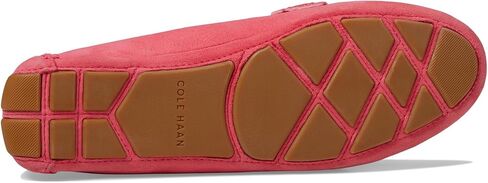 حذاء بدون كعب بتصميم Evelyn Chain Driver للسيدات من Cole Haan in Kuwait