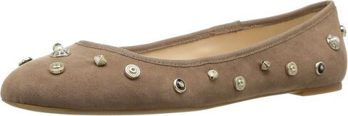 Nine West Women's Morton Pump in Saudi Arabia