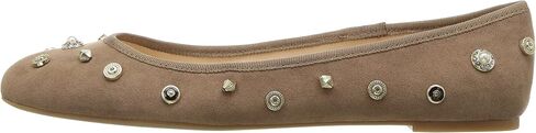 Nine West Women's Morton Pump in Saudi Arabia