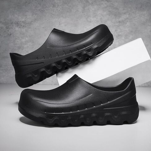 Slip-Resistant Work Clogs, Non-Slip Kitchen Shoes, Waterproof Black in Saudi Arabia
