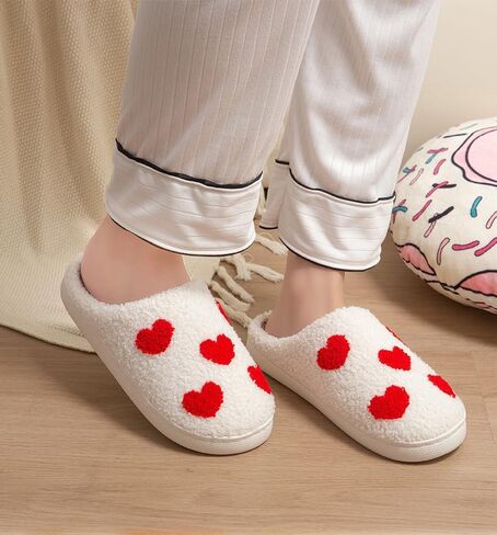 Comfy Slippers For Women Men，Ladies Retro Memory Foam Cute Cartoon Plush Fluffy Warm Bedroom Slippers,indoor Outdoor House Shoes in Saudi Arabia