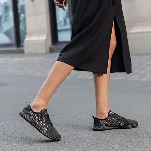 أحذية نسائية واسعة عند الأصابع بدون سقوط وغير قابلة للانزلاق، أحذية رياضية واسعة للغاية وخفيفة للغاية تسمح بمرور الهواء، أحذية رياضية كاجوال للمدربين أثناء السفر والعمل in Kuwait