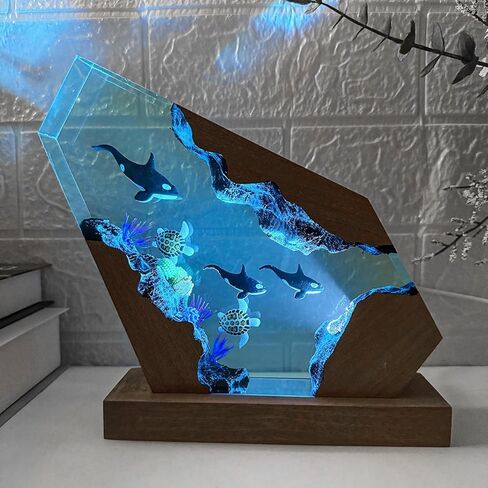 مصباح Orca Ocean الراتنج - ضوء ليلي مصنوع يدويًا من الراتنج مع منفذ USB، أضواء متغيرة، هدايا الأحياء البحرية للنساء والرجال، مقتنيات لعشاق المحيط، هدايا عيد ميلاد فريدة له ولها (6 بوصات × 4 بوصات) in Saudi Arabia