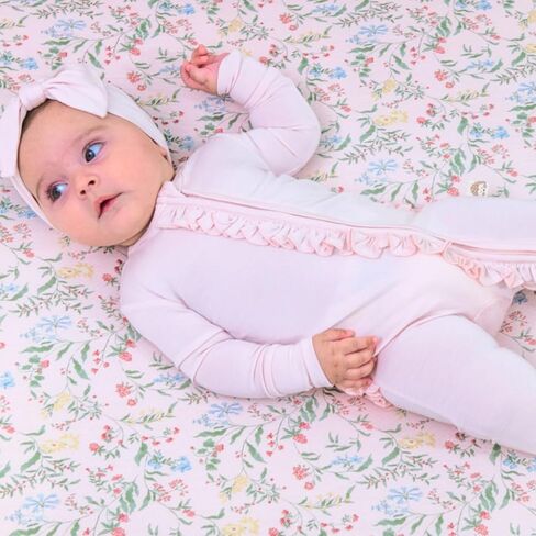 بأعقاب مكشكشة طفلة، ملابس منزلية للفتيات، ملابس فتاة صغيرة، نوم مكشكش لحديثي الولادة مع عصابة رأس، ملابس مستشفى حديثي الولادة للفتيات (بيجاما وردية لحديثي الولادة) in Kuwait