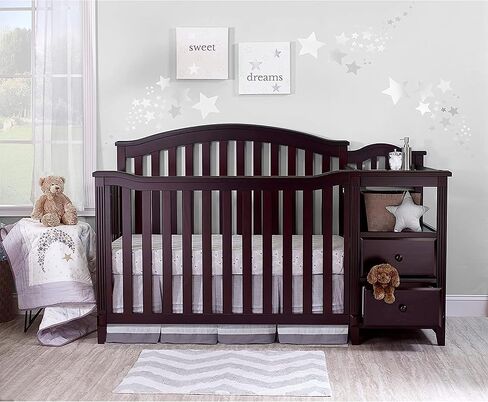سرير أطفال SORELLE FURNITURE Berkley مع لوحة خلفية خلفية قابلة للتحويل، طاولة تغيير حفاضات كلاسيكية غير سامة، سرير خشبي للأطفال الصغار، سرير نهاري كامل الحجم - أبيض in Kuwait