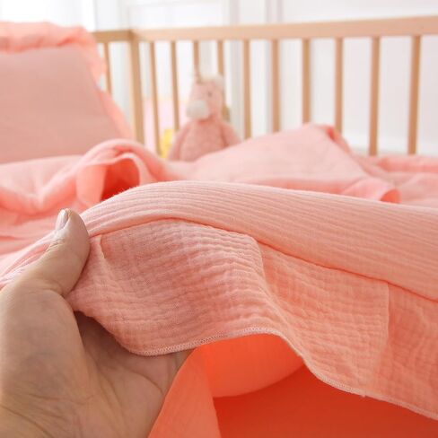 طقم سرير أطفال مكون من 3 قطع من قطن الموسلين للفتيات والأولاد، طقم لحاف سرير ناعم للغاية يسمح بالتهوية مع لحاف سرير بديل مكشكش لطيف، ملاءة جاهزة، كيس وسادة، مناسب لجميع المواسم (بيج) in Kuwait