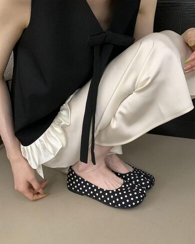 ZQW Cute Tabi Shoes for Women Split Toe Ballet Flats Polka Dots Lightweight Comfortable Shoes for Casual, Office & Walking in Saudi Arabia
