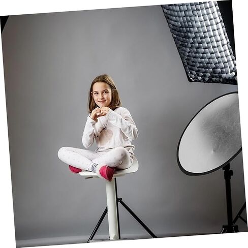 Gatuida Portable Photography Light Reflector with Silver and Camera Flash Diffuser for Outdoor Portraits Soft Balanced Lighting Easy Storage for Photographers and Creators in Saudi Arabia