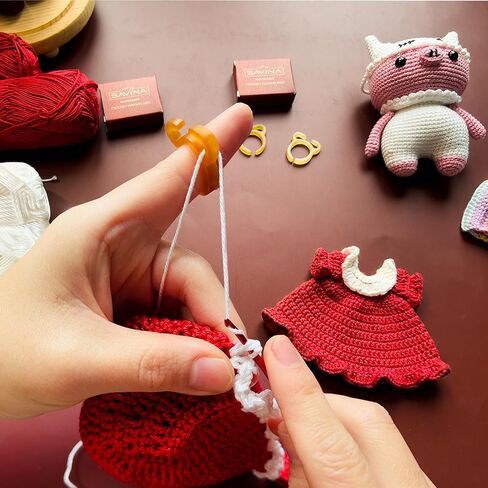 حلقة شد سافينا كروشيه - مقاس قابل للتعديل من 16.8 مم إلى أكثر من 19 مم - حلقة قرن مصنوعة يدويًا للأصابع، والحياكة، وحامل حلقات غزل الحياكة، وإكسسوارات الكروشيه مع صندوق. in Kuwait