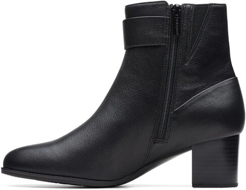 حذاء Loken Zip النسائي المقاوم للماء من Clarks in Saudi Arabia