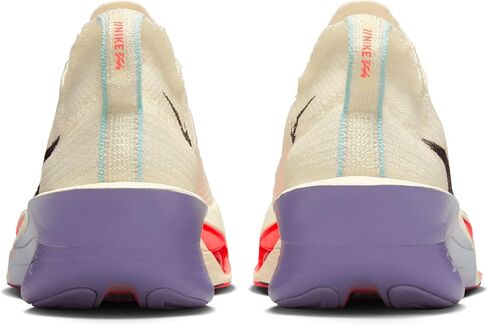 حذاء Nike Alphafly 3 للسيدات (101 - حليب جوز الهند/أوف نوير-داستي أميثيست) in Saudi Arabia