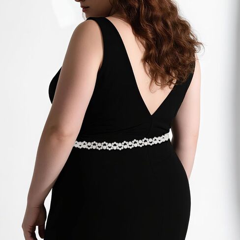 Plus Size Chain Belt for Women, White Pearl Stretchable Extra Long Body Chain, 41 Inch Max Flexible Adjustment Fashion Jewelry Accessory in Saudi Arabia