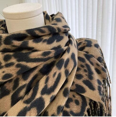 Women Fashion Leopard Cashmere Feel Winter Scarf Soft Long Double-sided Style Tassels Oversize Warm Shawl Scarves Wraps in Saudi Arabia