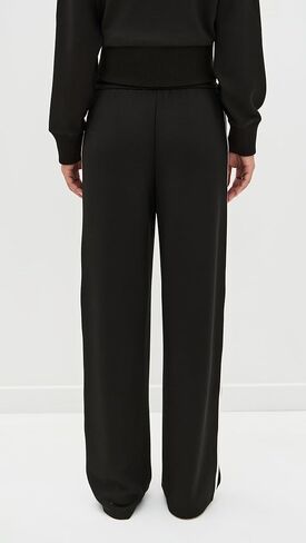 LE BOP Women's Lou Sweatpants in Kuwait