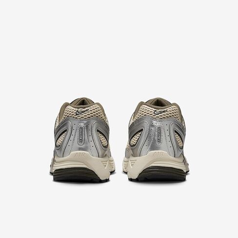 Nike Air Pegasus 2005 Men's Shoes (HQ1173-001, Light Pumice/Smoke Grey/Metallic Silver/Dark Smoke Grey) Size 10 in Saudi Arabia
