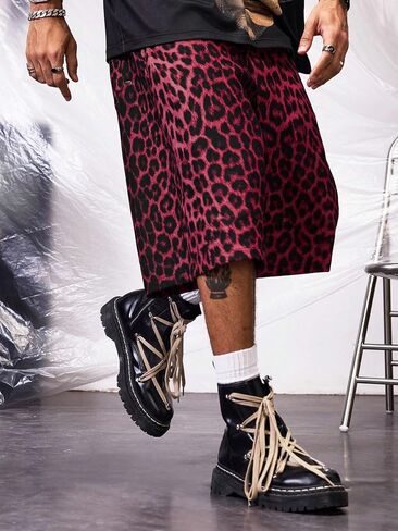 Men's Leopard Bermuda Shorts Cheetah Casual Summer Knee Length Loose Shorts in Saudi Arabia