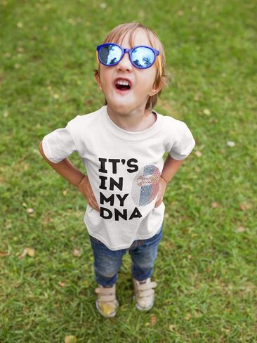 تي شيرت للأطفال الصغار بعلم صربيا It's In My DNA، تي شيرت للأطفال الصغار والأطفال - قميص صربي للأطفال in Saudi Arabia