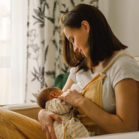 Maya by Biopure Disposable Nursing Pads for Breastfeeding | Ultra Absorbent Disposable Breast Pads with 5-Layer Protection for Breastfeeding and Pumping Moms | Individually Wrapped (100 Count) in Kuwait