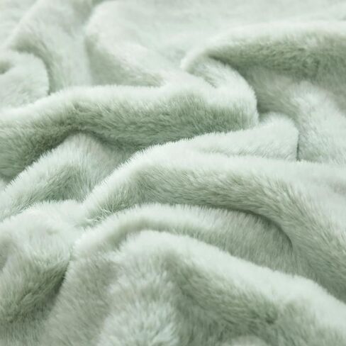 Reverse Backdye Faux Fur to Micromink Baby Blanket, Taupe – Soft Blanket for Bed, Cozy Couch, Black and Brown Throw Blanket, Plush and Comfortable. in Saudi Arabia