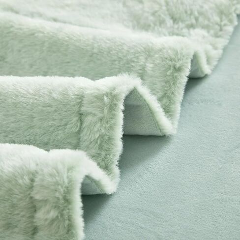 Reverse Backdye Faux Fur to Micromink Baby Blanket, Taupe – Soft Blanket for Bed, Cozy Couch, Black and Brown Throw Blanket, Plush and Comfortable. in Saudi Arabia