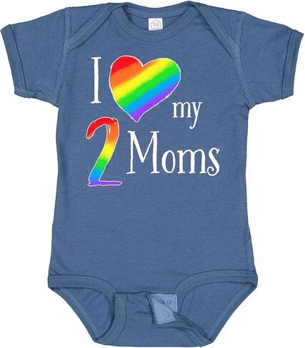 Inktastic I Love My 2 Moms- بدلة أطفال برايد على شكل قلب قوس قزح in Kuwait
