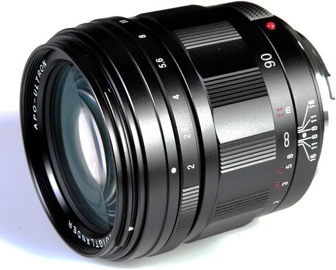 Voigtlander Black M 90mm f2.0 APO Ultron لكاميرات M in Saudi Arabia