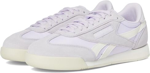 حذاء رياضي نسائي من Reebok Campio Xt، رقمي لامع/طباشير/مرمر، مقاس نسائي 9.5 in Kuwait