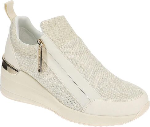 Masseys Victoria Women's Sneaker in Kuwait