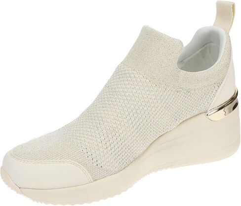 Masseys Victoria Women's Sneaker in Kuwait