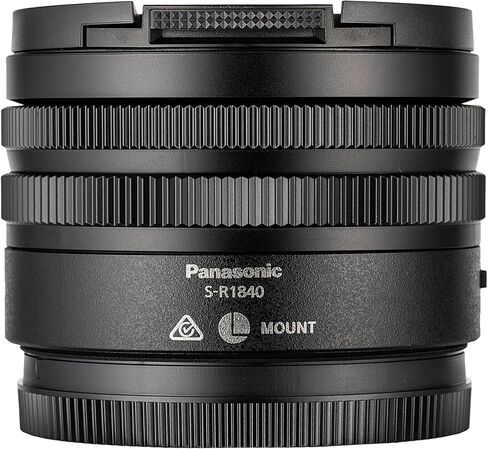مجموعة عدسات Panasonic Lumix S مقاس 18-40 مم f/4.5-6.3 مع بطاقة ذاكرة سعة 64 جيجابايت + مجموعة مرشحات عالية الدقة مقاس 62 مم مكونة من 3 قطع + حقيبة عدسة + المزيد in Kuwait