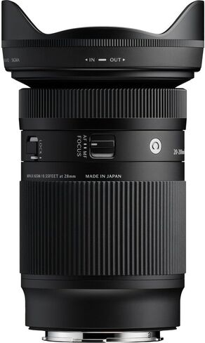 حزمة سيجما 20-200 ملم f/3.5-6.3 DG L-Mount (796969). العدسة المثالية للصور الاحترافية، وحفلات الزفاف، والمغامرات الداخلية والخارجية، والحياة البرية، والسفر، والسارفاري، واستخدام التصوير الفوتوغرافي + الملحقات in Saudi Arabia