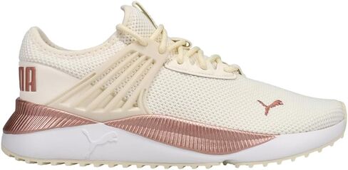 حذاء رياضي نسائي من PUMA Pacer Future Lux برباط كاجوال - أبيض فاتح in Kuwait