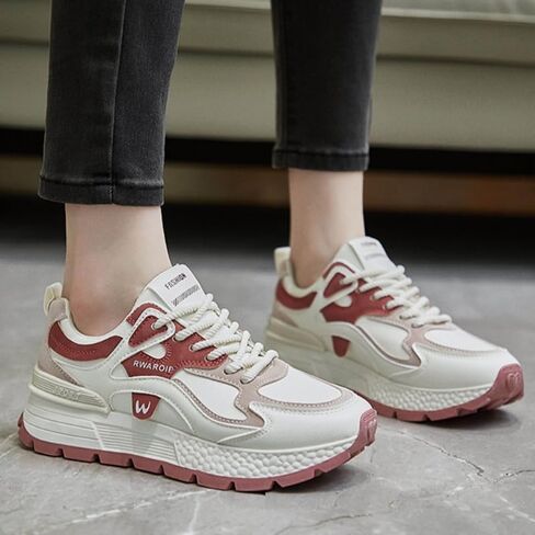 أحذية رياضية نسائية عصرية - نعل سميك، أحذية كاجوال كبيرة الحجم - مناسبة للاستخدام اليومي أو جميع المواسم in Kuwait