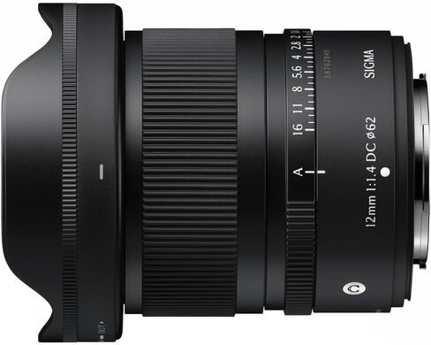 حزمة سيجما 12 ملم f/1.4 DC المعاصرة FUJIFILM X (416975). العدسة المثالية للصور الاحترافية، وحفلات الزفاف، والمغامرات الداخلية والخارجية، والحياة البرية، والسفر، والسارفاري، واستخدام التصوير الفوتوغرافي + الملحقات in Saudi Arabia