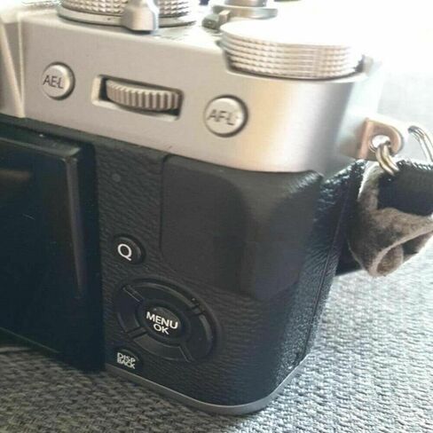 قطعة غيار للكاميرا ذات قبضة مطاطية للإبهام الخلفي لملحقات قطع غيار Fujifilm (X-T10 X-T20) in Kuwait