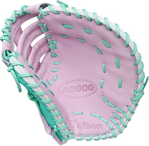 قفازات ويلسون وينتر 2025 A2000® Fastpitch in Saudi Arabia