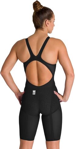 بدلة سباحة نسائية من Arena Powerskin Carbon Glide لكامل الجسم وقصيرة الساق مفتوحة الظهر للسباق التنافسي، وممارسة جلد الركبة in Saudi Arabia