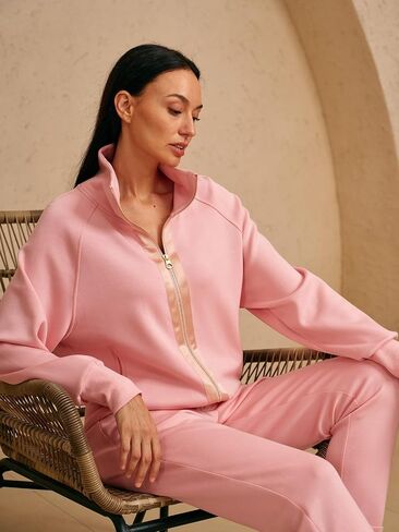 سروال جولف للسيدات من ACEGOLFS مع خصر قابل للسحب وخفيف الوزن عند الكاحل للنساء وجيوب رياضية برباط مخفي قابل للتمدد in Kuwait