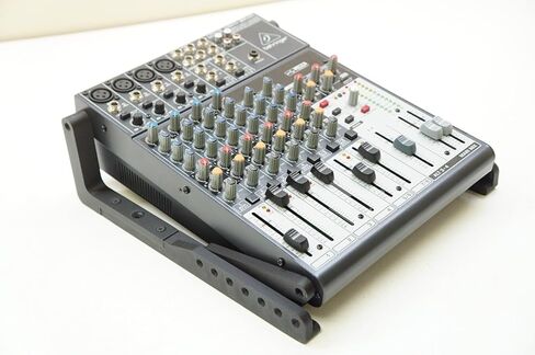 نظام تثبيت على الحائط بحامل فاخر لخلاط Behringer Xenyx 1204USB in Kuwait