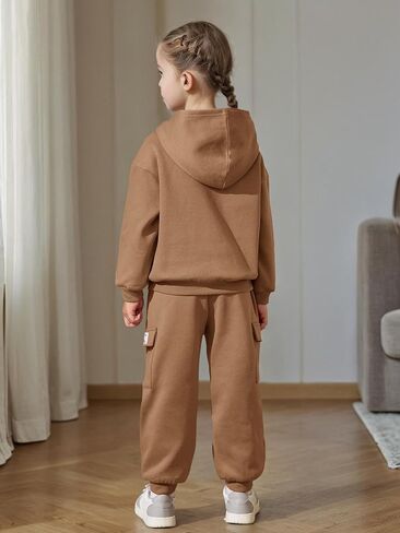 Girl's Tracksuit Pullover Athletic Hoodie Sweatshirts and Jogger Sweatpant Set Sportswear Clothing Set for 4-7Y in Kuwait