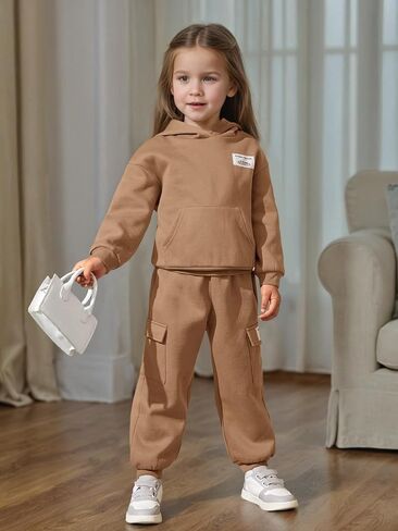 Girl's Tracksuit Pullover Athletic Hoodie Sweatshirts and Jogger Sweatpant Set Sportswear Clothing Set for 4-7Y in Kuwait
