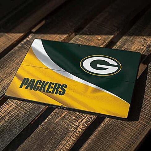 غلاف Skinit اللوحي متوافق مع Surface Pro 7 - تصميم Green Bay Packers المرخص رسميًا من الدوري الوطني لكرة القدم الأمريكية in Saudi Arabia