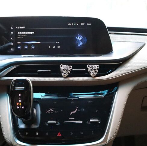 مشابك تنفيس معطر هواء السيارة من بلينغ، قطعتان من مشابك تزيين السيارة برأس الفهد الذهبي، موزع روائح السيارة، ملحقات السيارة أوريس in Kuwait