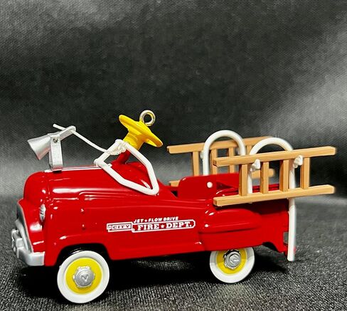 Hallmark QX5027 Kiddie Car Classics #2 Murray Fire Truck 1995 زخرفة تذكارية in Saudi Arabia