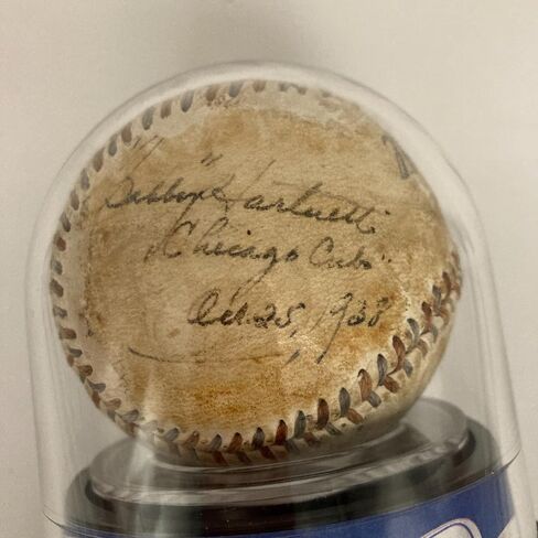 Gabby Hartnett Single Signed 1938 Official League Baseball BGS Beckett Authentic - Baseball Slabbed Autographed Cards in Saudi Arabia