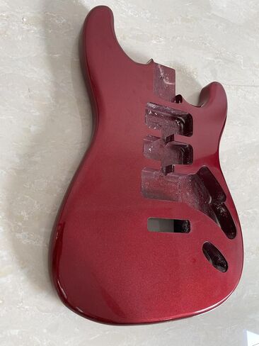 Electric Guitar Body Mahogany Wood ST Style DIY Guitar Body Humbucker/Single/Humbucker Candy Apple Red. in Kuwait